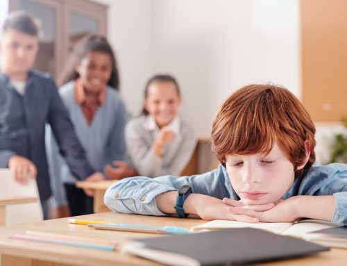 Comment aider son enfant à surmonter un harcèlement scolaire ?
